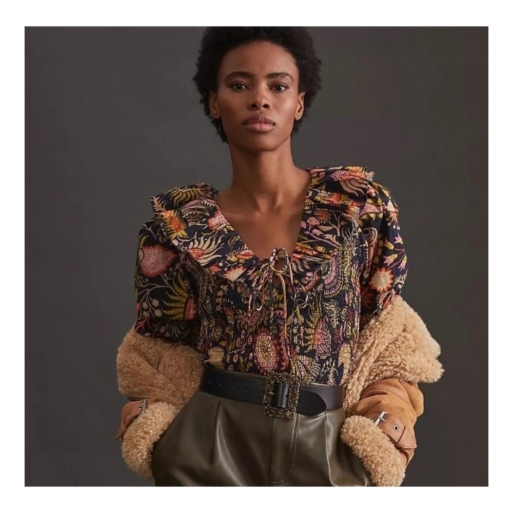 NWOT Anthropologie Love The Label Jasper Smocked Crop Top  Size Small